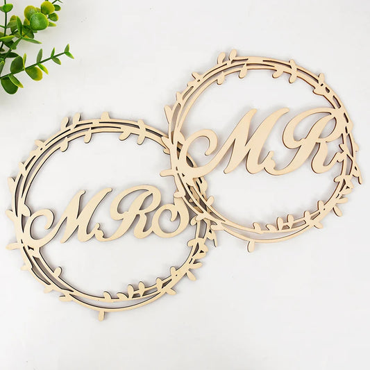 Mr & Mrs Hanging Signs
